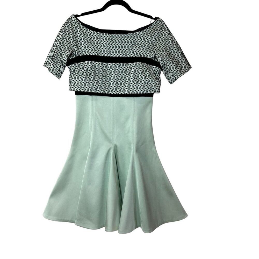 New J.Mendel Bateau Neckline Dress Green Black Lace Overlay Women's 6 NWT